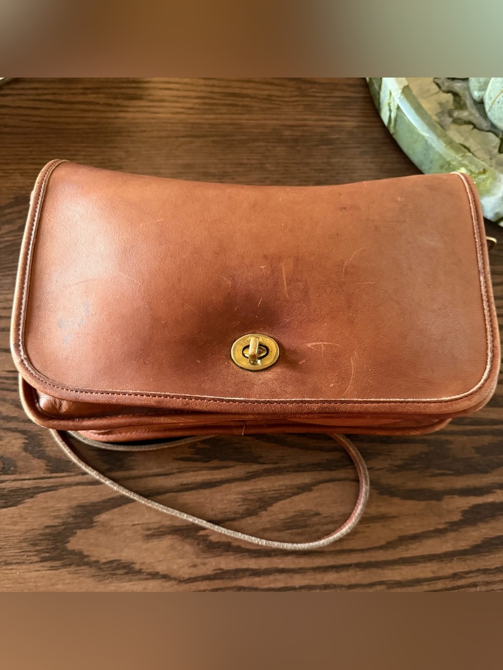 Classic Brown Leather Crossbody Bag in British Tan
